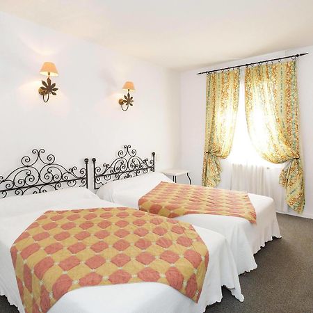 Logis Hotels - Hotel Restaurant Du Midi Revel  Kültér fotó